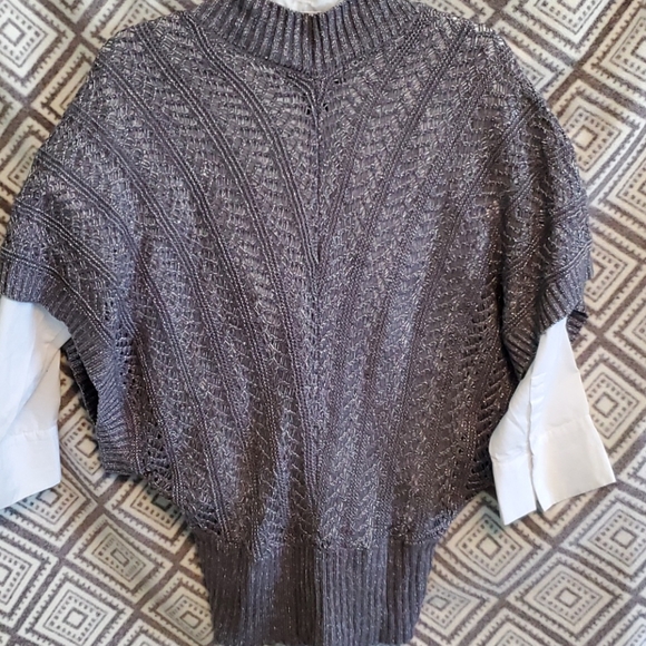 Gray Metallic Deep V Sweater Vest - XL - Picture 3 of 3